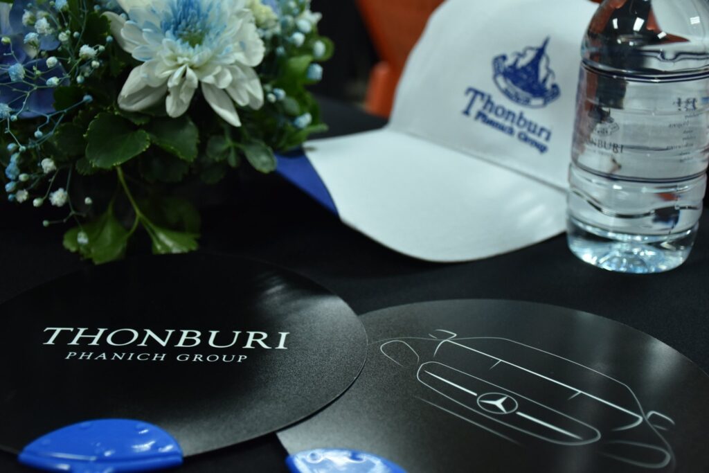 เยียมชมโรงงานประกอบรถยนต์ Mercedes-Benz Factory Plant Tour