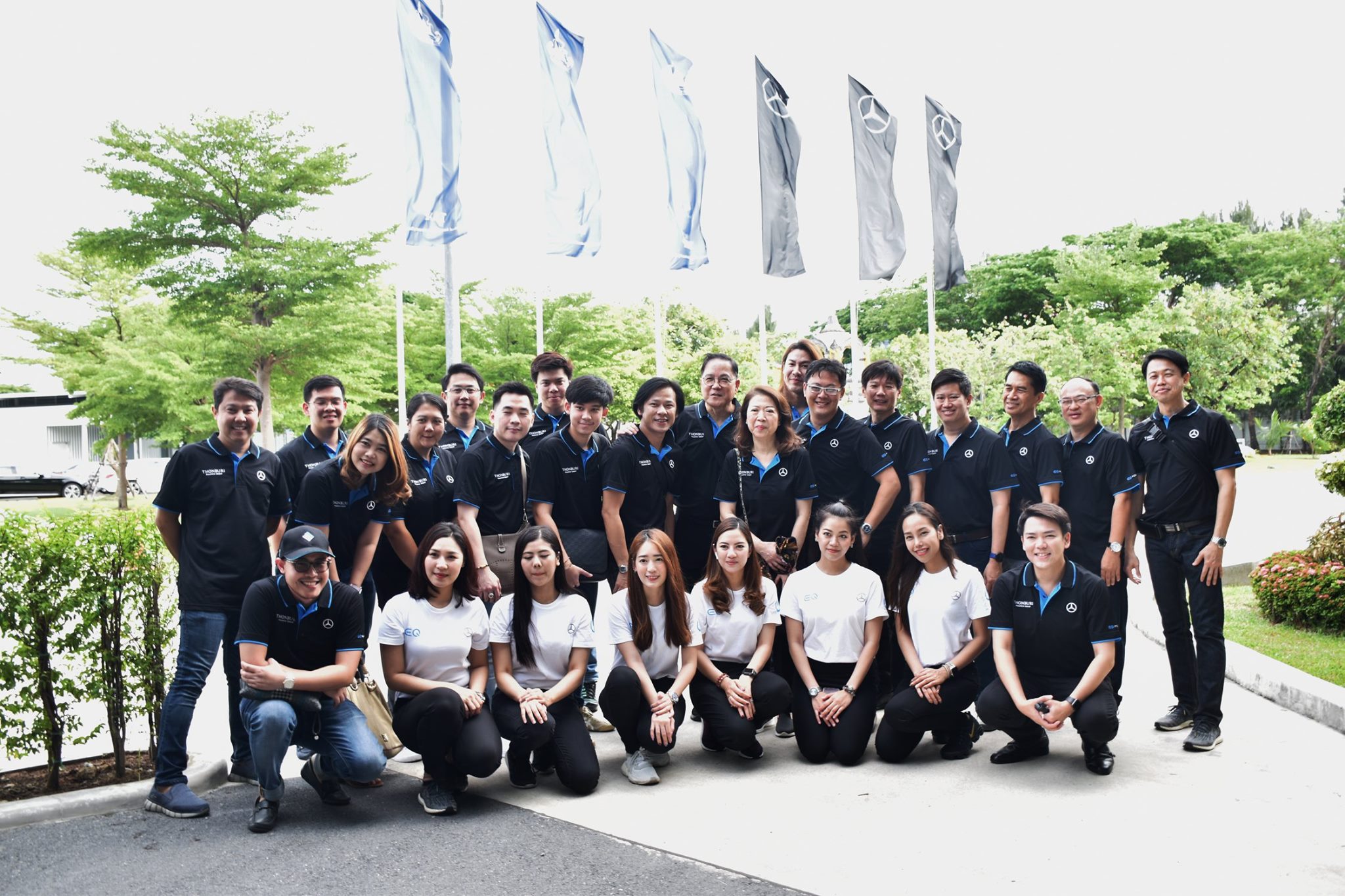 เยียมชมโรงงานประกอบรถยนต์ Mercedes-Benz Factory Plant Tour