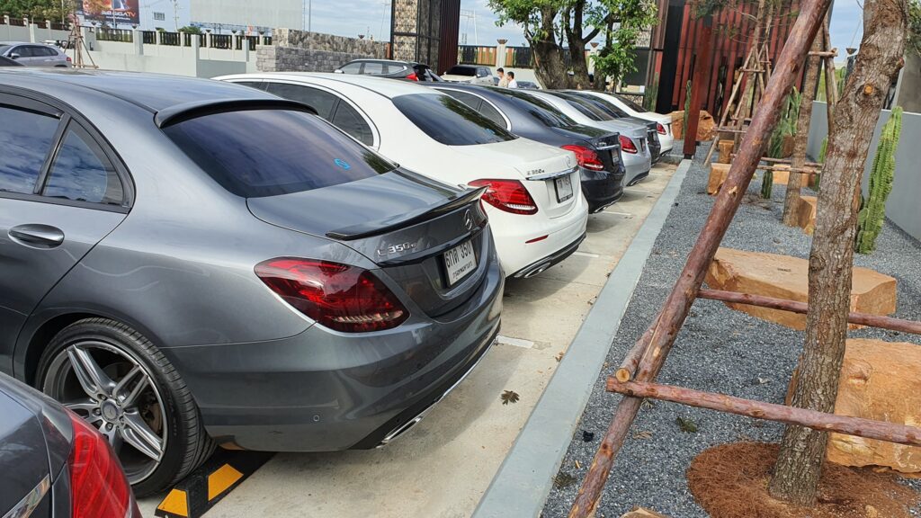 ทริป Mercedes-Benz EQ Club