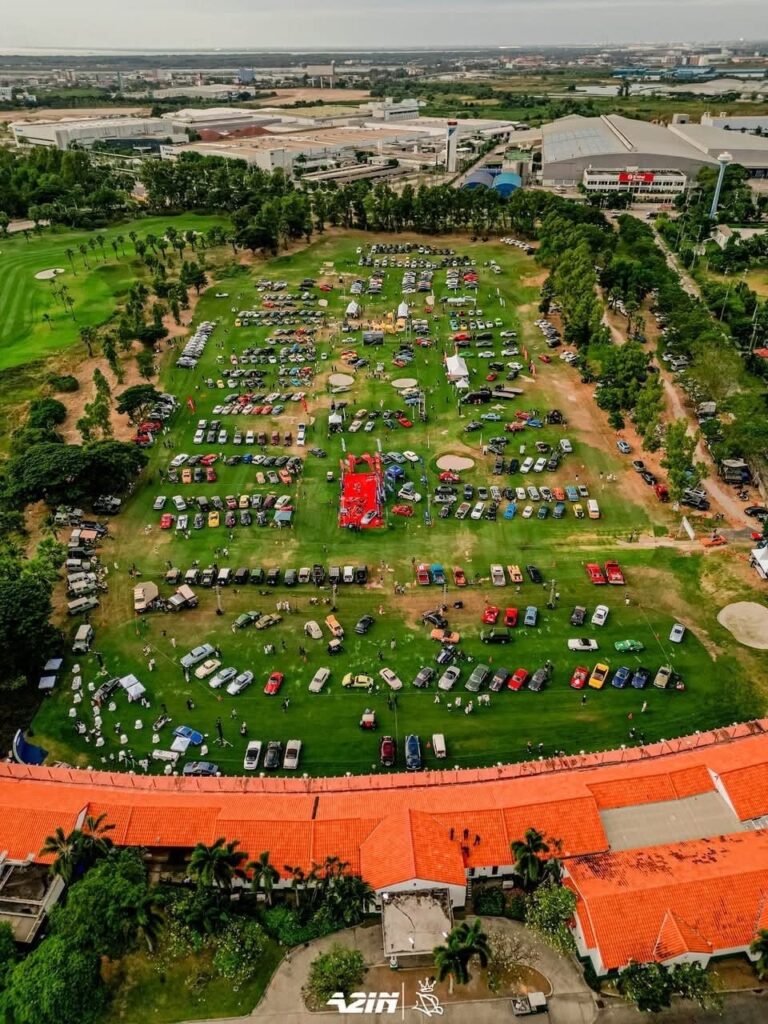 Volvo 940 แวนสีขาว ในงาน Amata Spring Classic d’Elegance 2024