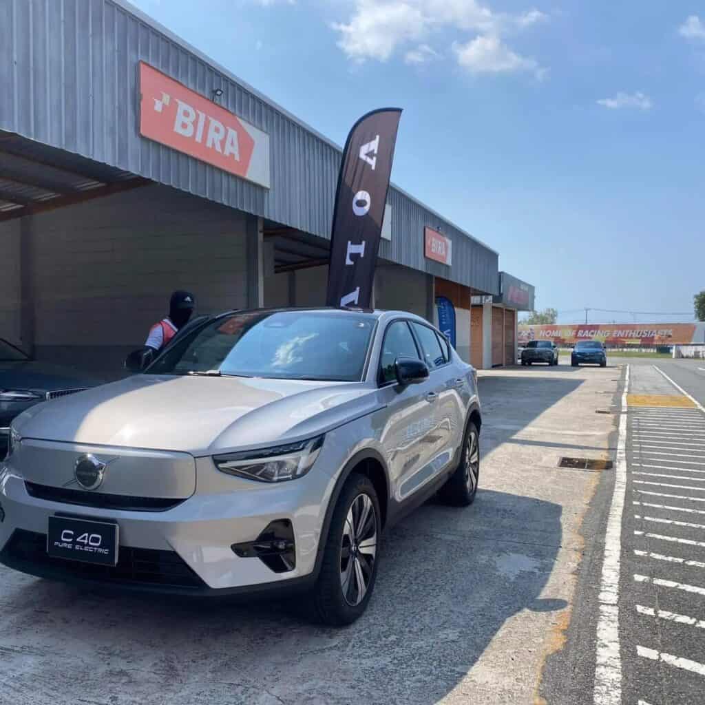รีวิว Test Drive Volvo ไฟฟ้า ในงาน Electrify Your Driving Experience ที่สนามพีระฯ